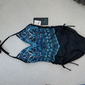 Women's one-piece swimsuit